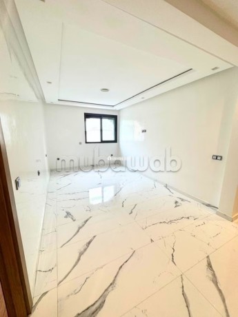 grand-appartement-renove-comme-neuf-big-11
