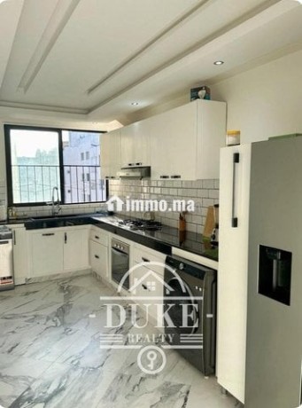 appartement-a-louer-120-m2-a-agdal-big-3