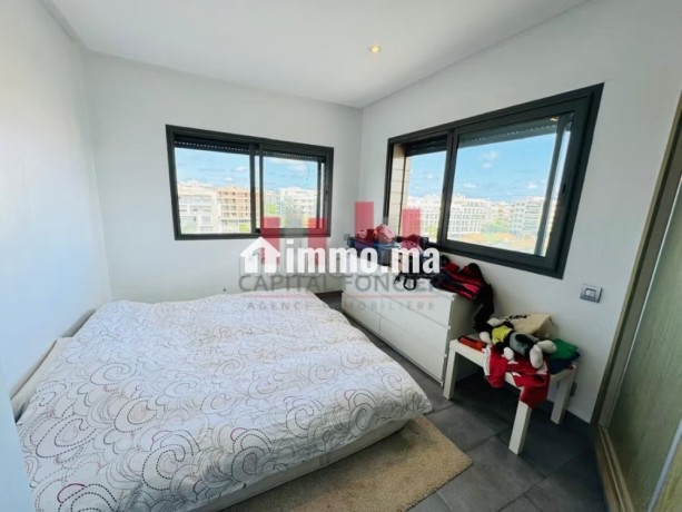 vue-panoramique-et-belle-terrasse-big-9