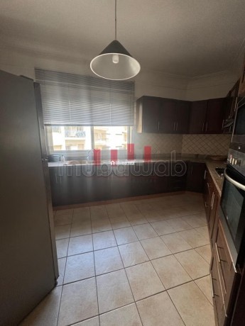 spacieux-meuble-2-chambres-big-19
