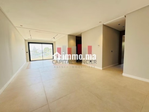 appartement-en-location-a-cil-hay-salam-surface-de-140-m2-places-de-parking-et-terrasse-big-1