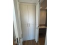 superbe-studio-vide-au-dernier-etage-small-13