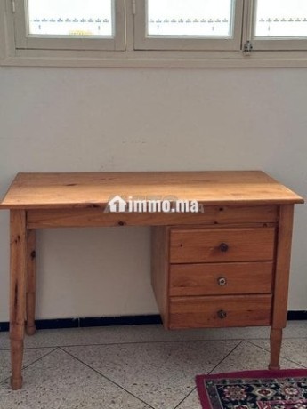 bureau-en-tres-bon-etat-big-0