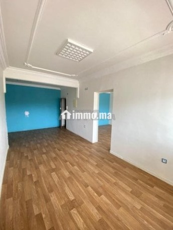 location-bureau-spacieux-a-proximite-de-la-gare-big-1
