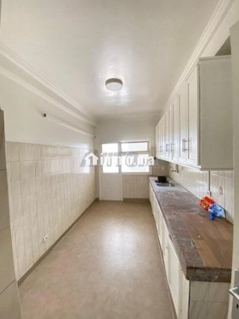 location-bureau-spacieux-a-proximite-de-la-gare-big-3