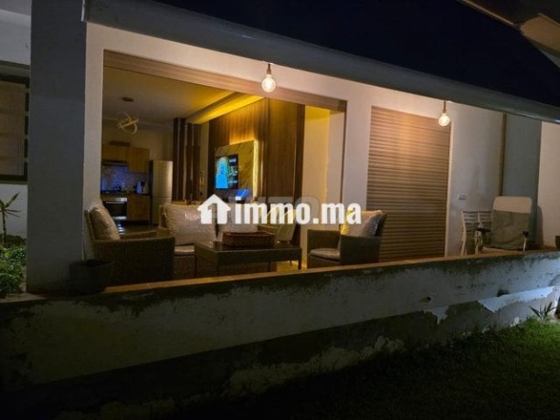 studio-meuble-vue-mer-et-piscine-big-7
