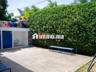 villa-de-386-m2-en-vente