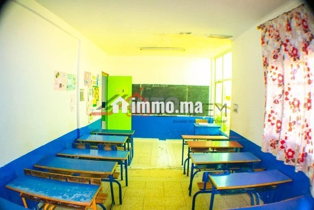 villa-de-386-m2-en-vente-big-16