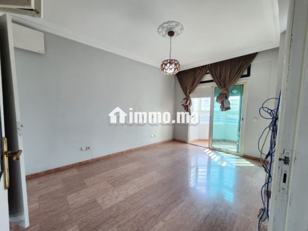 a-louer-bel-appartement-spacieux-big-1