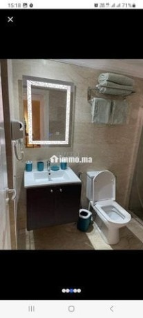 bdonsmsar-astdyo-nky-gda-fok-dyfakto-lkdam-albhr-big-3