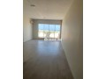 bureau-a-louer-sur-le-boulevard-danfa-small-3