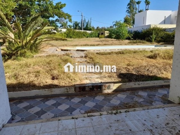 belle-villa-onep-a-vendre-a-rabat-2000m-big-1