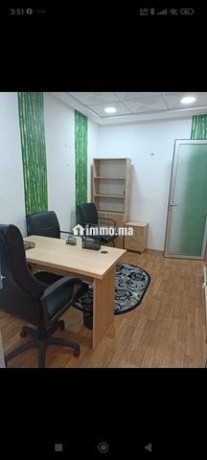 location-de-bureau-privatif-big-0