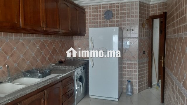 appartement-a-louer-2-mars-2-chambres-2-salons-big-3