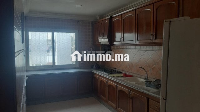 appartement-a-louer-2-mars-2-chambres-2-salons-big-4