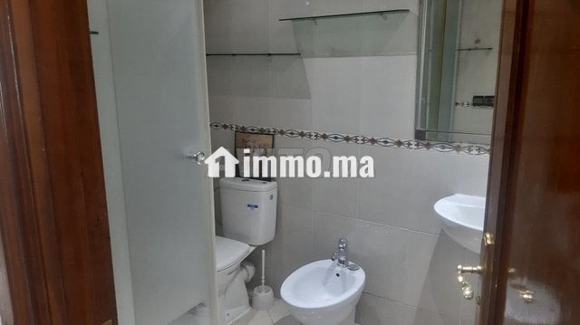 appartement-a-louer-2-mars-2-chambres-2-salons-big-7