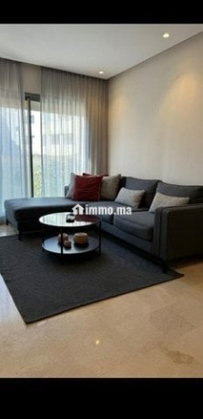 studio-moderne-et-propre-big-0