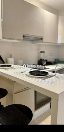 studio-moderne-et-propre-big-3