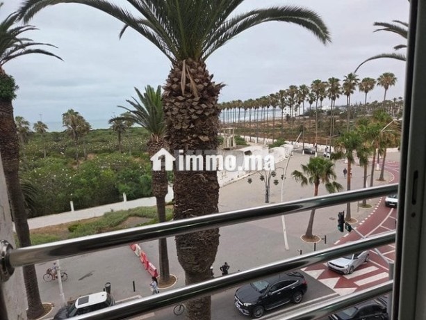 super-appart-face-a-la-plage-centre-ville-big-7
