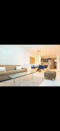 spacieux-studio-meuble-a-racine-big-7