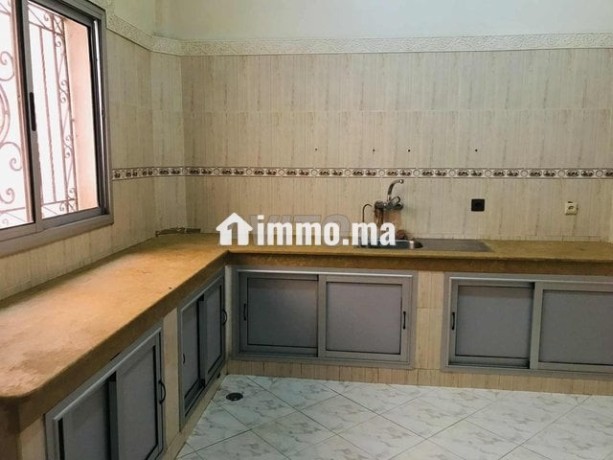 appartement-vide-a-louer-big-4