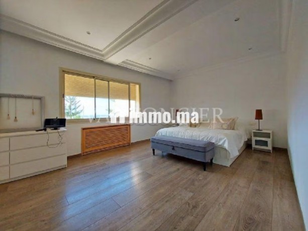 sublime-villa-500m2-en-location-vide-sur-les-hauteurs-de-ain-diab-casablanca-big-6