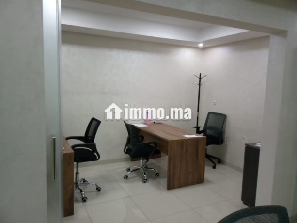 bureau-en-location-en-plein-agdal-big-1