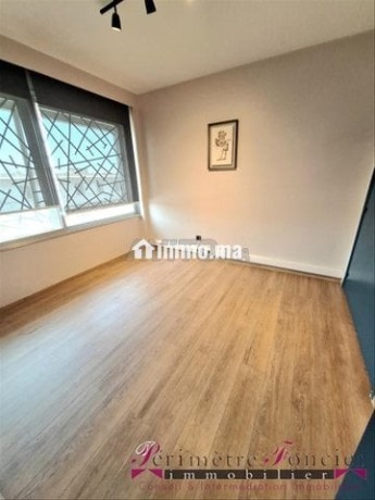 centre-ville-plateau-de-bureau-a-vendre-70-m2-big-4