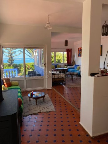 villa-a-vendre-superficie-465m2-vue-sur-mer-big-0