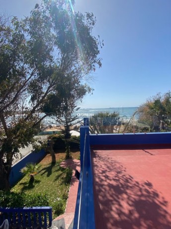 villa-a-vendre-superficie-465m2-vue-sur-mer-big-3
