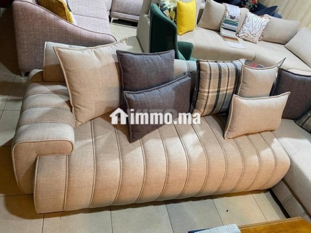 salon-de-qualite-disponible-maintenant-big-1