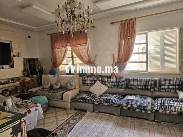 vente-villa-5-pieces-de-200-m2-a-marrakech-big-0