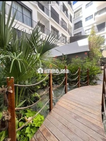 studio-loft-de-tres-haut-standing-cote-anfa-big-2