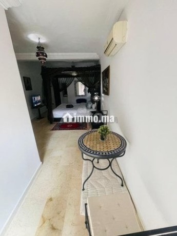 appartement-avec-2-chambres-et-2-salle-de-bain-big-3