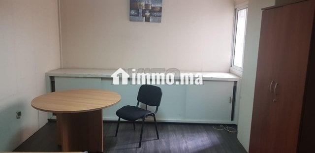 bureau-16-m-sur-bd-abdelmoumen-tram-big-1