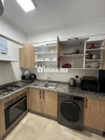 appartement-propre-a-cote-de-la-gare-big-0