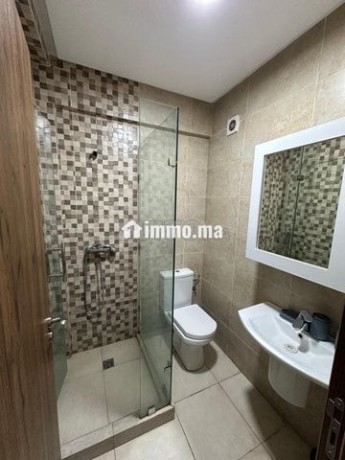 appartement-propre-a-cote-de-la-gare-big-1