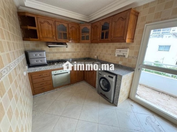 appartement-a-louer-126-m2-a-casablanca-big-9