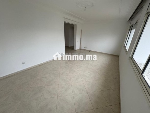 appartement-a-louer-126-m2-a-casablanca-big-10