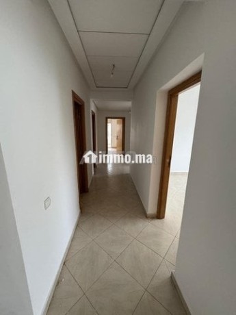 appartement-a-louer-126-m2-a-casablanca-big-7