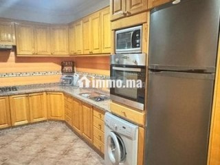 bel-appartement-f4-meuble-sans-vis-a-vis-a-agdal