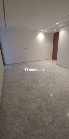 appt-vide-2-chambres-a-louer-vue-degagee-big-1