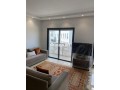 bel-appt-meuble-2-chs-en-etage-elevee-small-0
