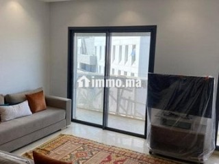 bel-appt-meuble-2-chs-en-etage-elevee