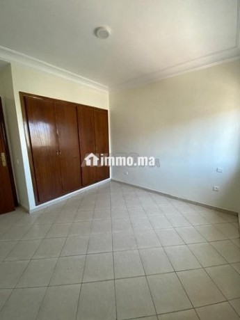 belle-appartement-a-ennasim-pas-loin-de-nearshore-big-5