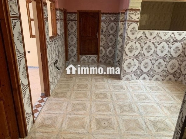 bel-appartement-vide-big-7