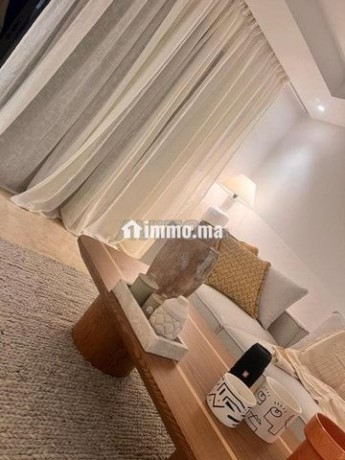 appartement-moderne-residence-piscines-jardin-big-2