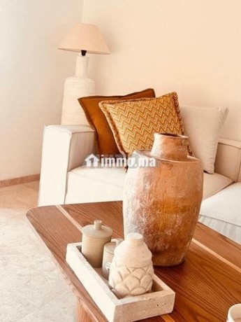 appartement-moderne-residence-piscines-jardin-big-4