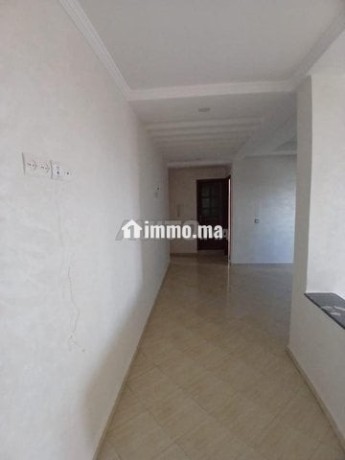 appartement-vide-a-louer-situe-a-la-ville-haute-big-6