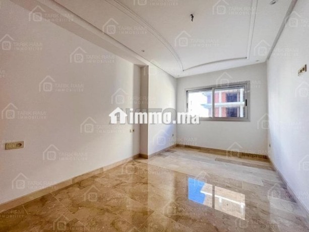appartement-3-chambres-a-louer-iberia-big-4